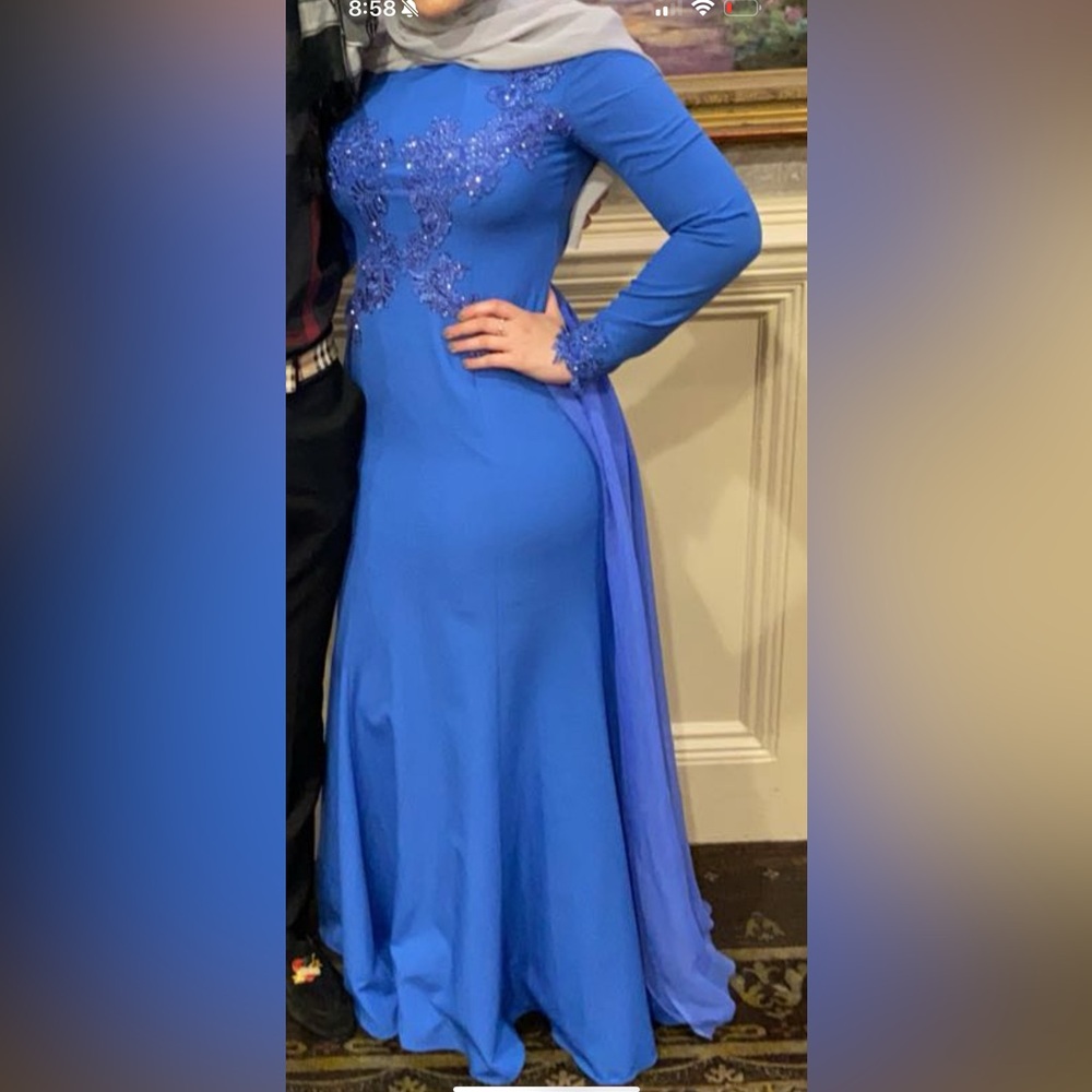 Turkish dress